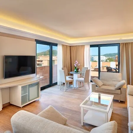 海普坎普宫时尚酒店 5* 卡拉米洛